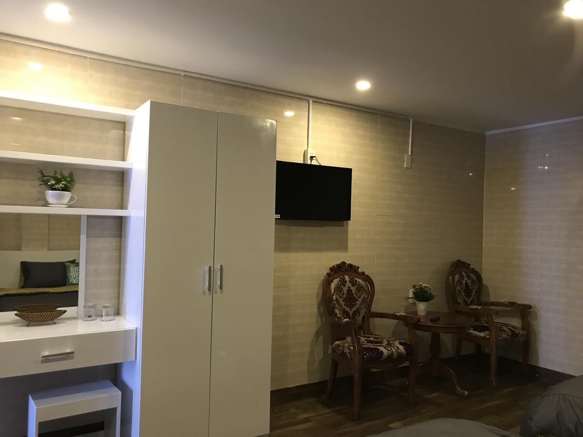 ホテルCoffee House Dalat エクステリア 写真